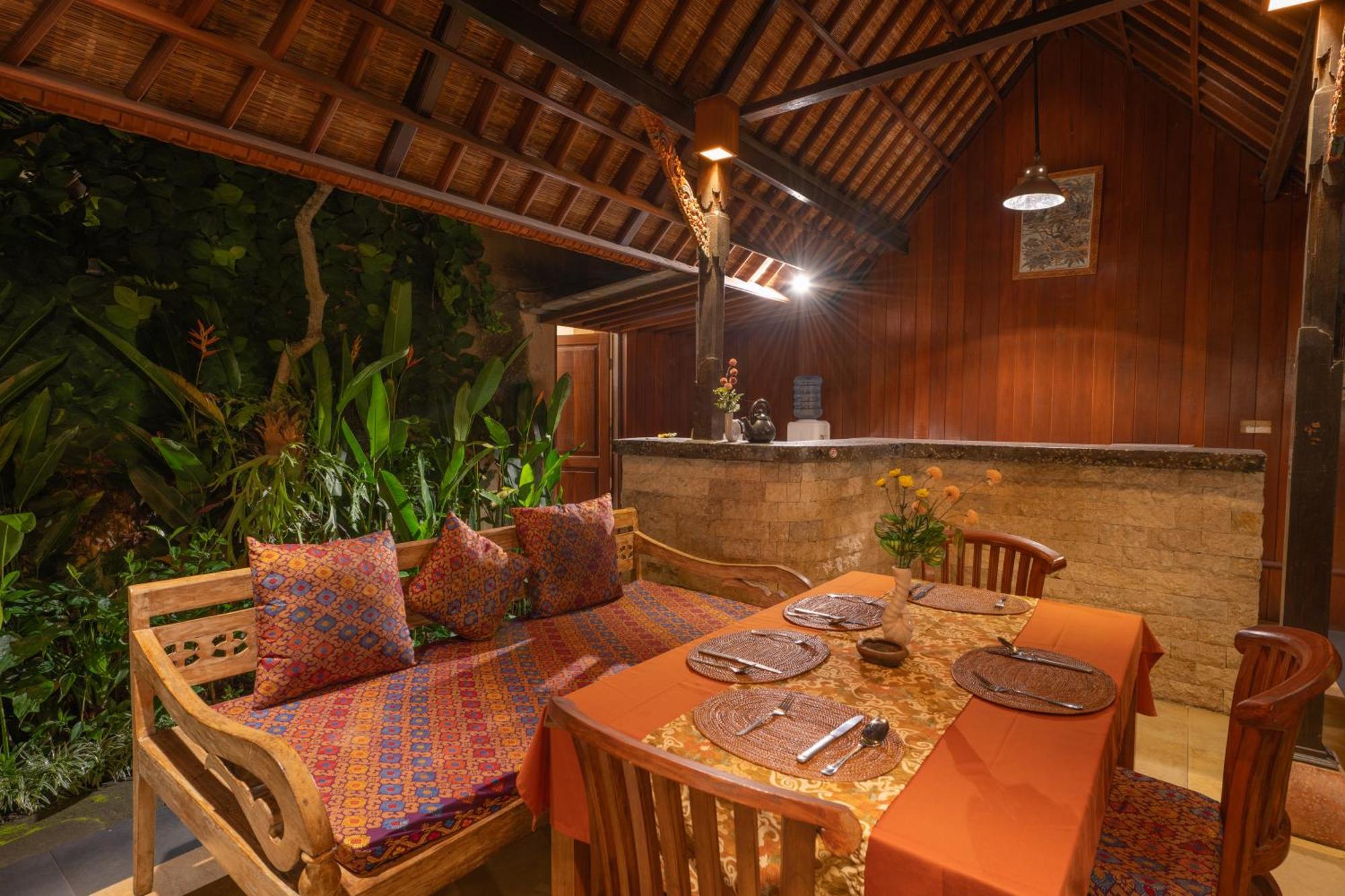 Villa Unique Ubud Esterno foto